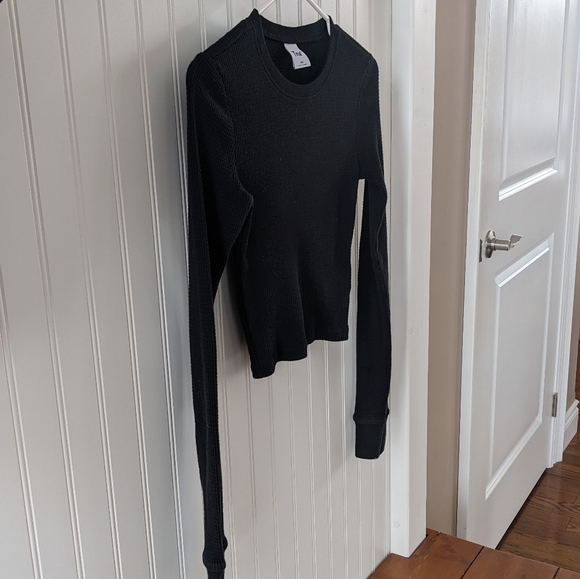 SOLD Aritzia Tna Glendale Waffle Longsleeve Top - Picture 10 of 16